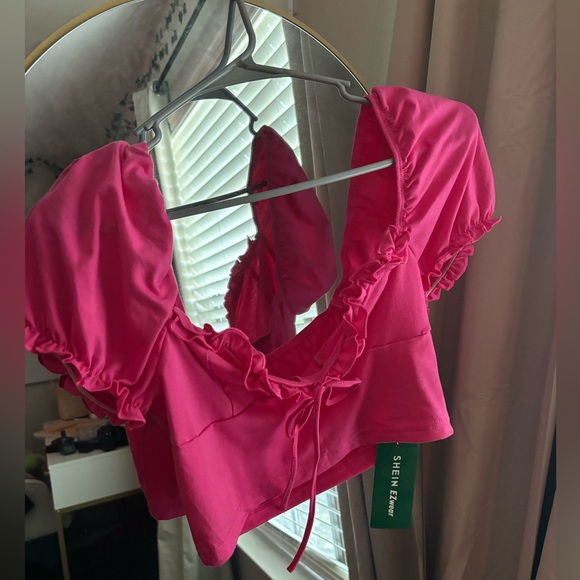 pink cropped shirt - Picture 1 of 1